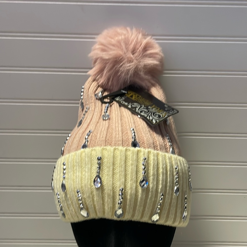 Bling Two Tone Knitted Pastel Pink Lined Winter Hat with Soft Faux Fur Pompom